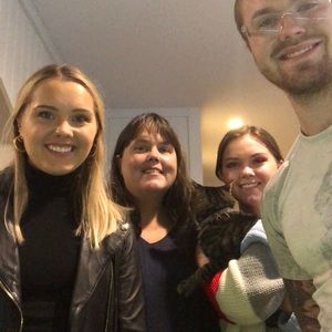 Meet your Posher, Dawn